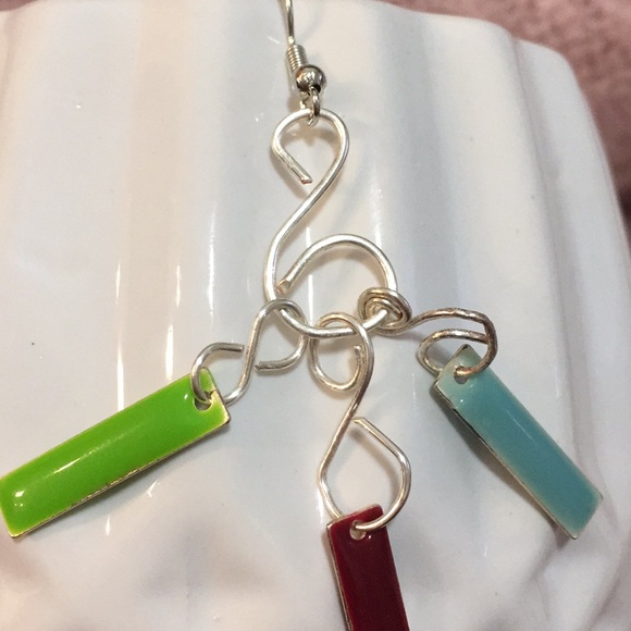 Color bar earrings - Picture 4 of 6